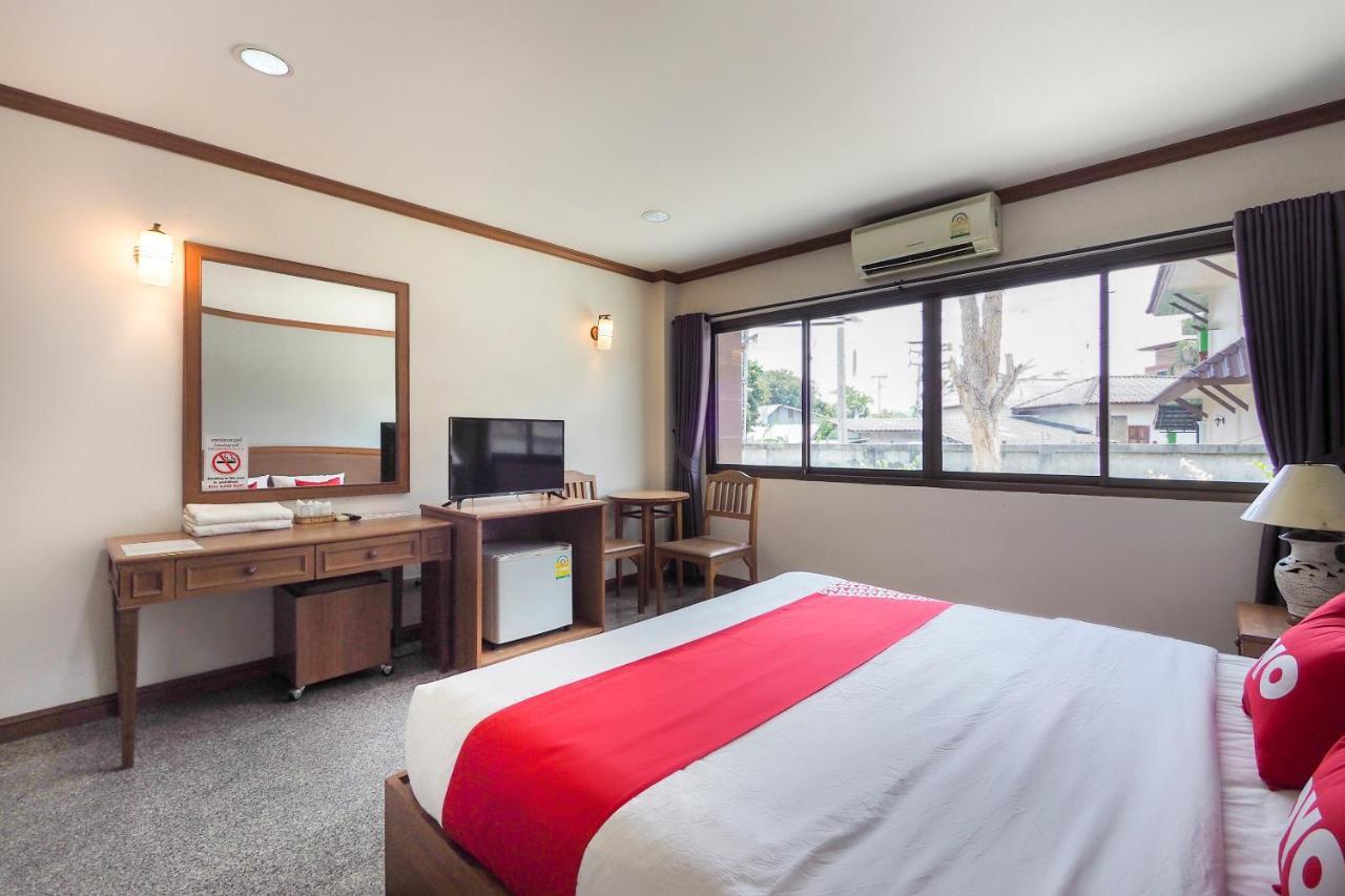 Oyo 859 Golden Land Hotel تْشينيغْرايْ المظهر الخارجي الصورة