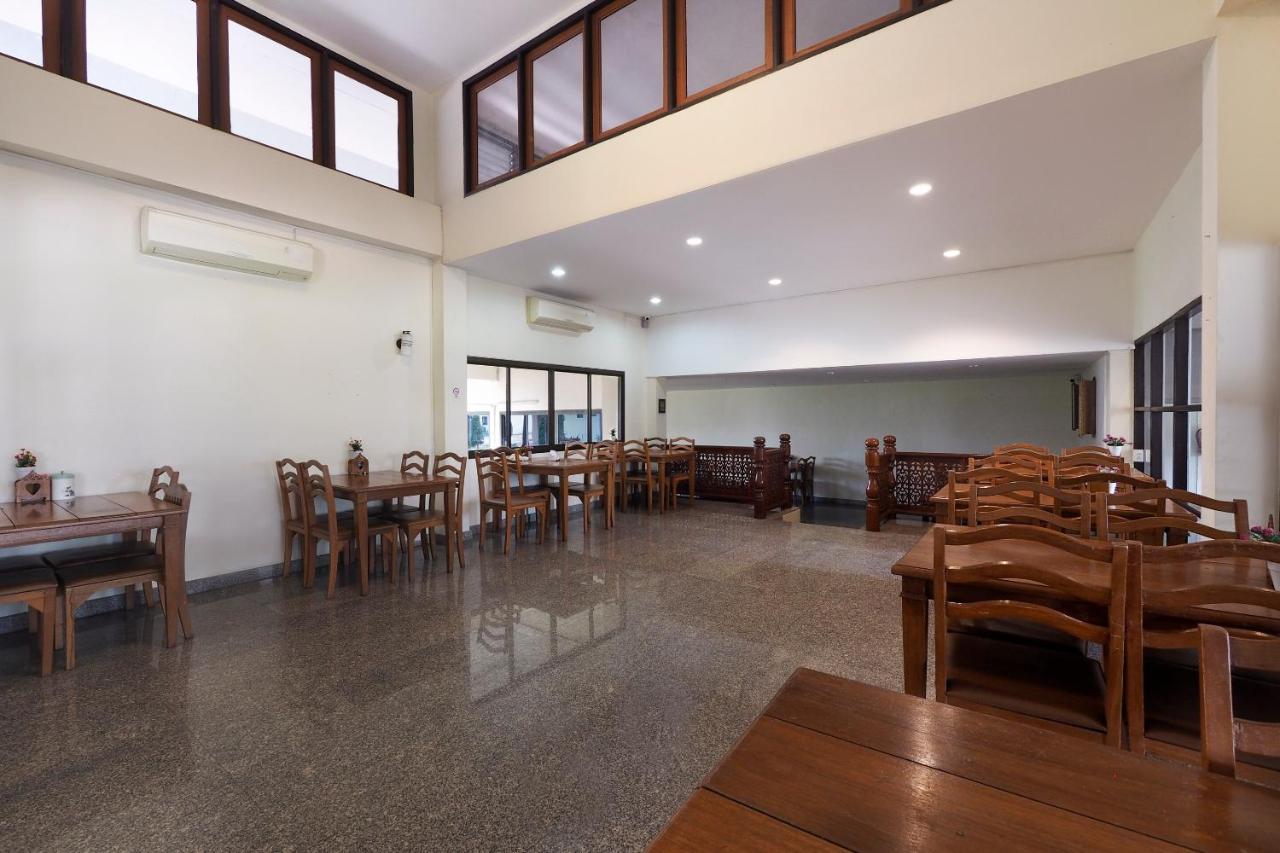 Oyo 859 Golden Land Hotel تْشينيغْرايْ المظهر الخارجي الصورة