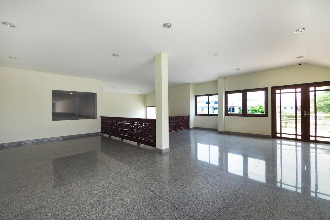 Oyo 859 Golden Land Hotel تْشينيغْرايْ المظهر الخارجي الصورة