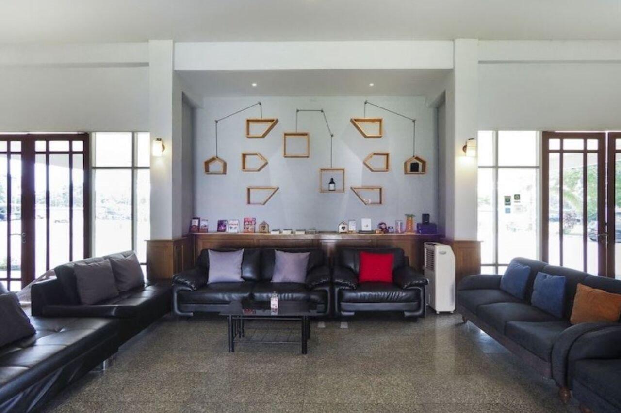 Oyo 859 Golden Land Hotel تْشينيغْرايْ المظهر الخارجي الصورة