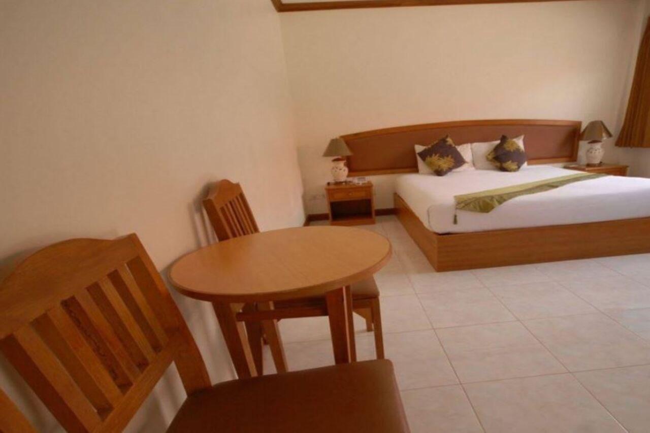 Oyo 859 Golden Land Hotel تْشينيغْرايْ المظهر الخارجي الصورة