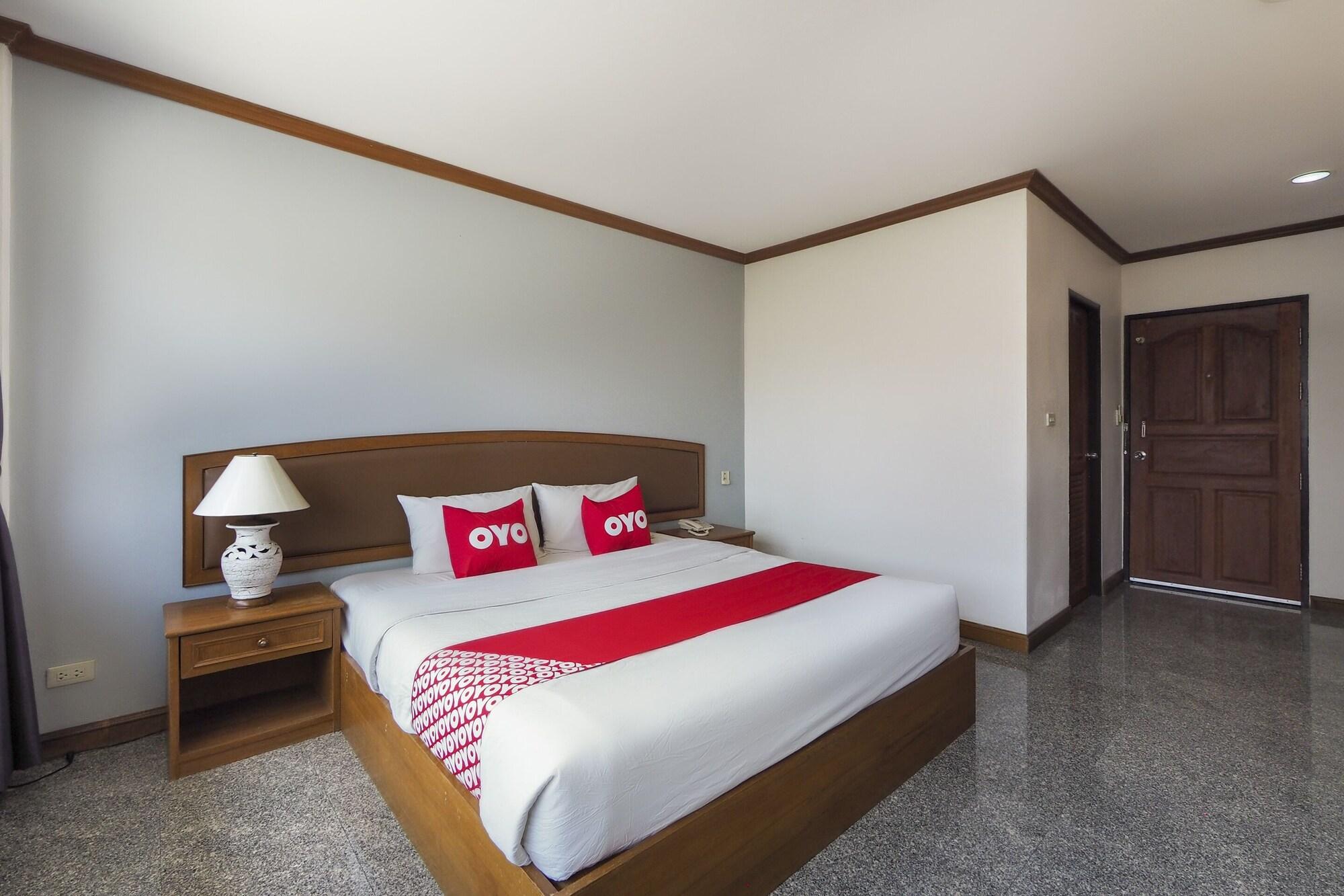 Oyo 859 Golden Land Hotel تْشينيغْرايْ المظهر الخارجي الصورة