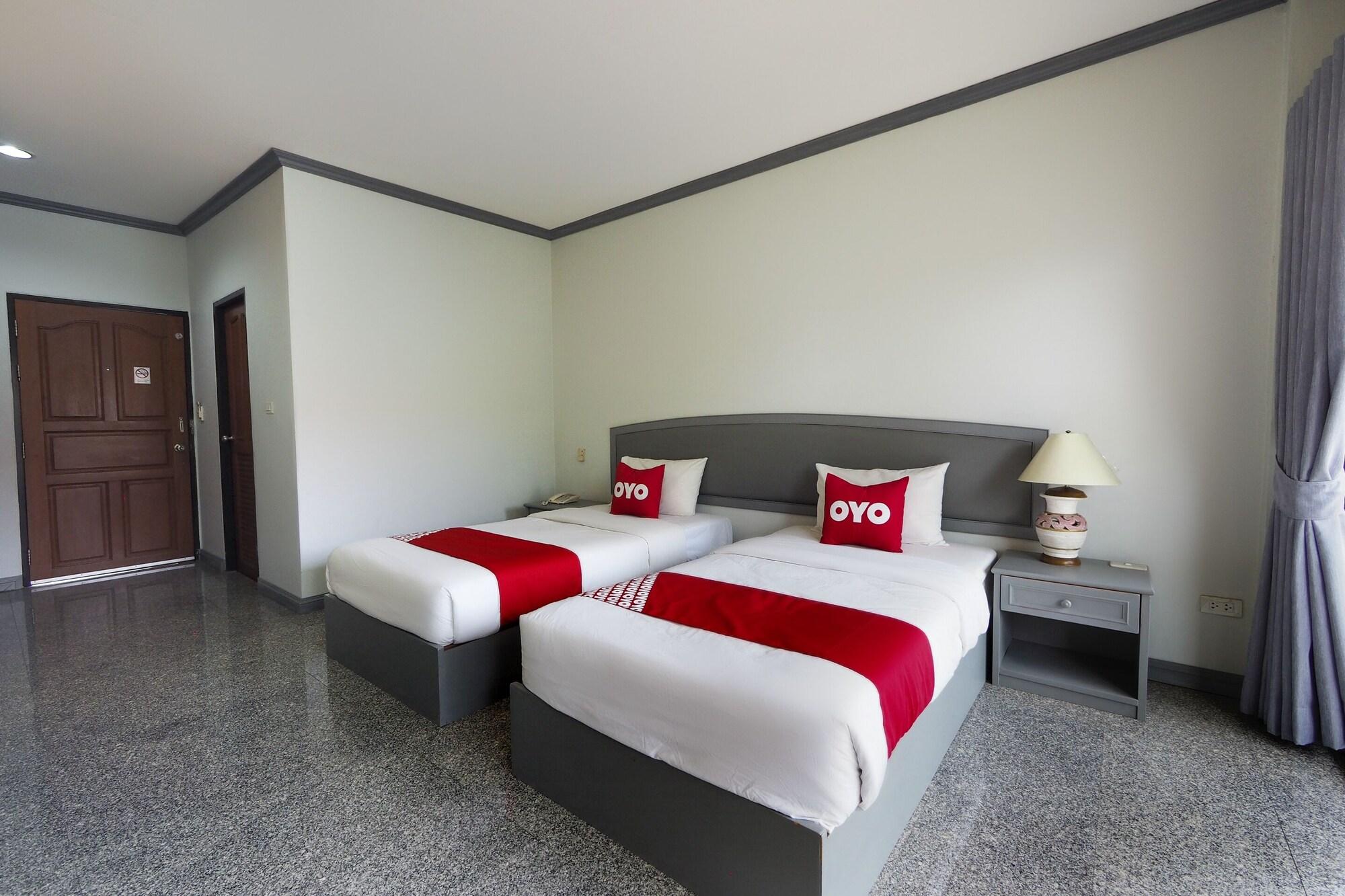 Oyo 859 Golden Land Hotel تْشينيغْرايْ المظهر الخارجي الصورة